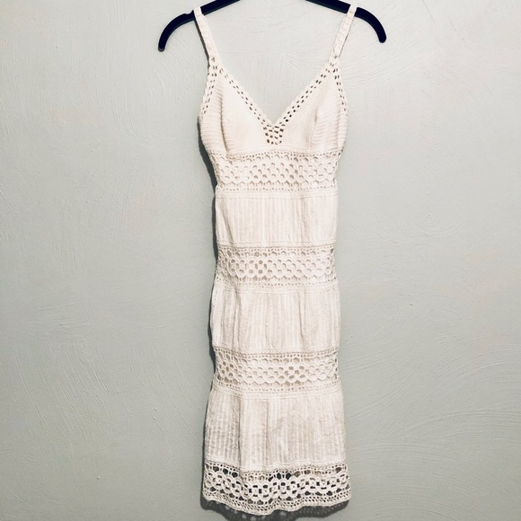 BCBGMaxAzria Dresses & Skirts - BCBGMaxAzria Spaghetti-Strap Cotton Tiered Dress